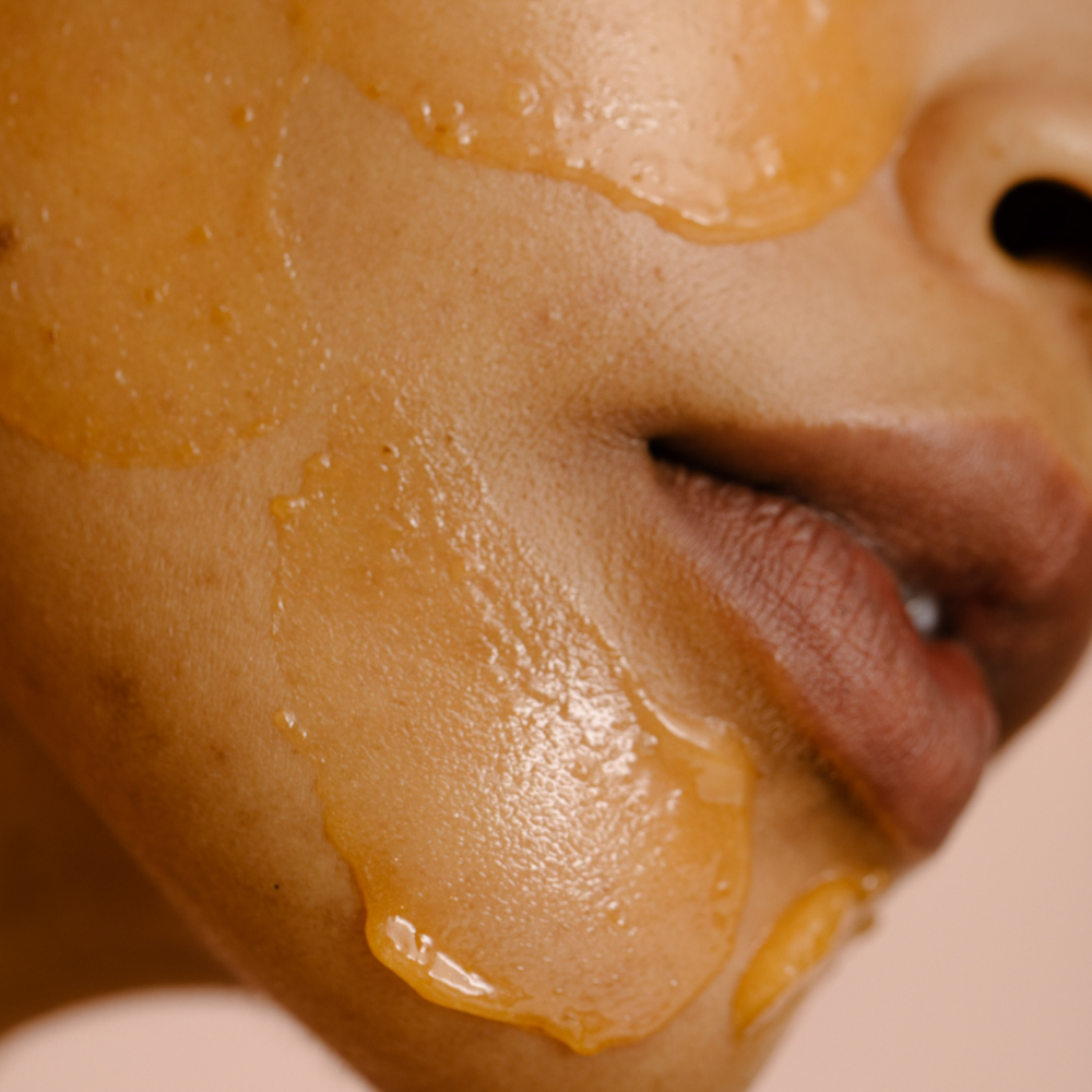 Verdilabs Luminosity Boosting Vitamin C Revitalizing Mask on skin